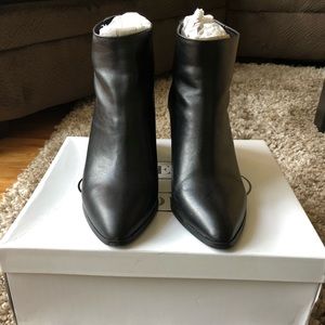 Steve Madden Jillian Booties